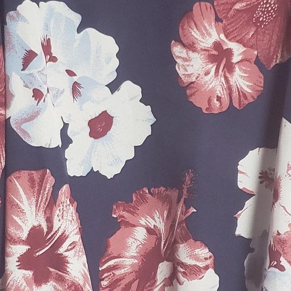 Streetwear Society Women's Large Light Top - Pre-Owned - Picture 4 of 6